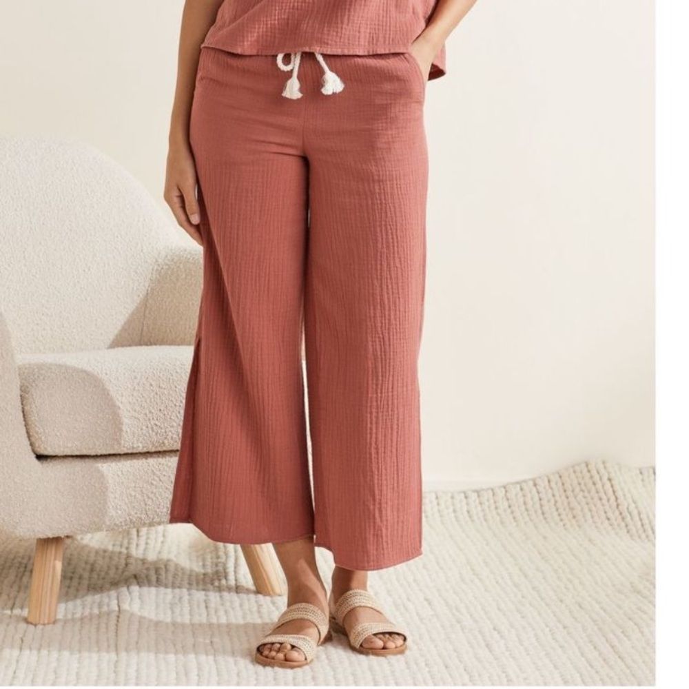 Upwest Wide Leg Plisse Textured Pant Size
